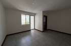 3 Bed Apartment with En Suite in Parklands - 6