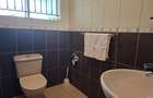 4 Bed House with En Suite at Off Un Avenue - 13
