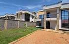 4 Bed Townhouse with En Suite in Ruiru - 2