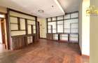 5 Bed Villa with En Suite in Lavington - 5