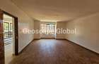 5 Bed Townhouse with En Suite in Kyuna - 2
