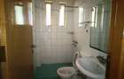 4 Bed Villa with En Suite at Dennis Pritt Road - 9