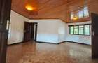 6 Bed House with En Suite in Runda - 3