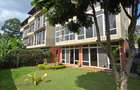 5 Bed Townhouse with En Suite at Lavington Green - 10