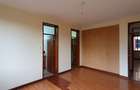 4 Bed Apartment with En Suite in Parklands - 14