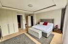 Furnished 2 Bed Apartment with En Suite in Brookside - 15