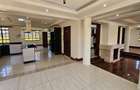 5 Bed House with En Suite in Runda - 14