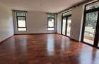 5 Bed Villa with En Suite in Lavington - 4
