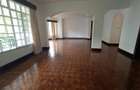 4 Bed Apartment with En Suite in Muthaiga - 14