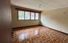 4 Bed Townhouse with En Suite in Kilimani - 13