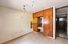 4 Bed Apartment in Parklands - 10