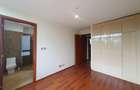 3 Bed Apartment with En Suite at 6Th Parklands Avenue - 9