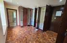 5 Bed House with En Suite in Lavington - 11