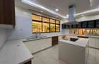 5 Bed Townhouse with En Suite in Kileleshwa - 14