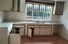 5 Bed Townhouse with En Suite in Lavington - 7