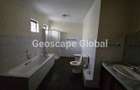 7 Bed House with En Suite in Kitisuru - 3