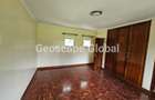 4 Bed House with En Suite in Lavington - 5