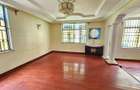 5 Bed House with En Suite in Lavington - 17