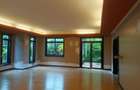 5 Bed Townhouse with En Suite at Lavington - 2