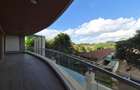 3 Bed Apartment with En Suite at Spring Valley - 4