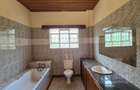 6 Bed House with En Suite in Nyari - 16