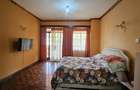 5 Bed House with En Suite in Runda - 11