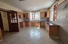 5 Bed Villa with En Suite in Runda - 10