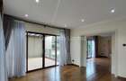 5 Bed Townhouse with En Suite in Lavington - 9