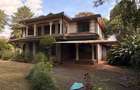 5 Bed Villa with En Suite in Nyari - 3