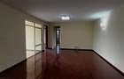 Serviced 2 Bed Apartment with En Suite at Valley Arcade - 5