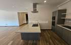 3 Bed Apartment with En Suite in Spring Valley - 5