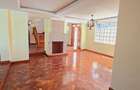 6 Bed Townhouse with En Suite at Convent Drive - 21
