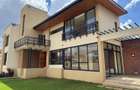 4 Bed Townhouse with En Suite at Membley Estate - 2