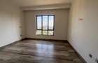 2 Bed Apartment with En Suite in Westlands Area - 10