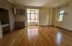 3 Bed Apartment with En Suite in Kilimani - 11