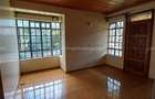 5 Bed Townhouse with En Suite at Lavington Green - 8