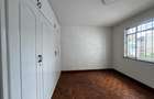 4 Bed Apartment in Riverside - 6