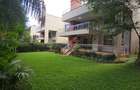 5 Bed Townhouse with En Suite at Lavington Green - 1