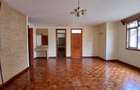 5 Bed Townhouse with En Suite in Lavington - 8