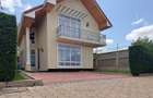 4 Bed Townhouse with En Suite in Kitengela - 1