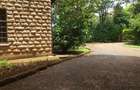 5 Bed Villa with En Suite in Karen Hardy - 15