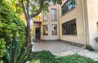 5 Bed House with En Suite in Westlands Area - 2