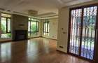 5 Bed Townhouse with En Suite at Lavington Road - 15