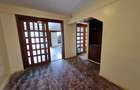 5 Bed Townhouse with En Suite at Westlands - 5