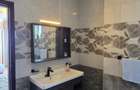 2 Bed Apartment with En Suite in Westlands Area - 8