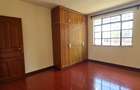 2 Bed Apartment with En Suite at Kilimani - 9