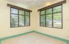 4 Bed Townhouse with Garden at Neem Avenue - 4