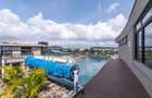 3 Bed Apartment with En Suite in Riverside - 1