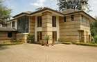 5 Bed Townhouse with En Suite in Lavington - 3