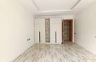 5 Bed Townhouse with En Suite at Lavington Green - 17